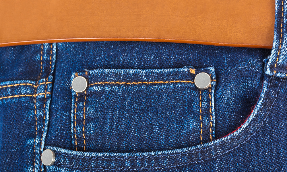 Pourquoi les jeans ont une petite poche ?